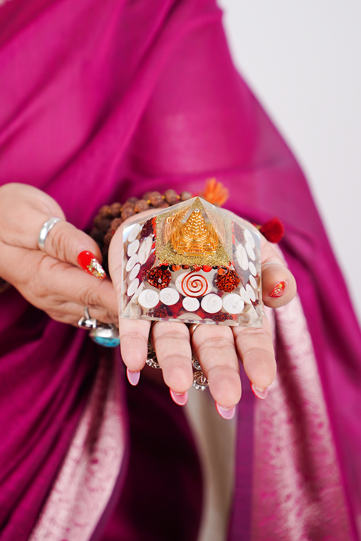 Shree Laxmi Pyramid – Energized Prosperity & Wealth Attractor for Home and Office