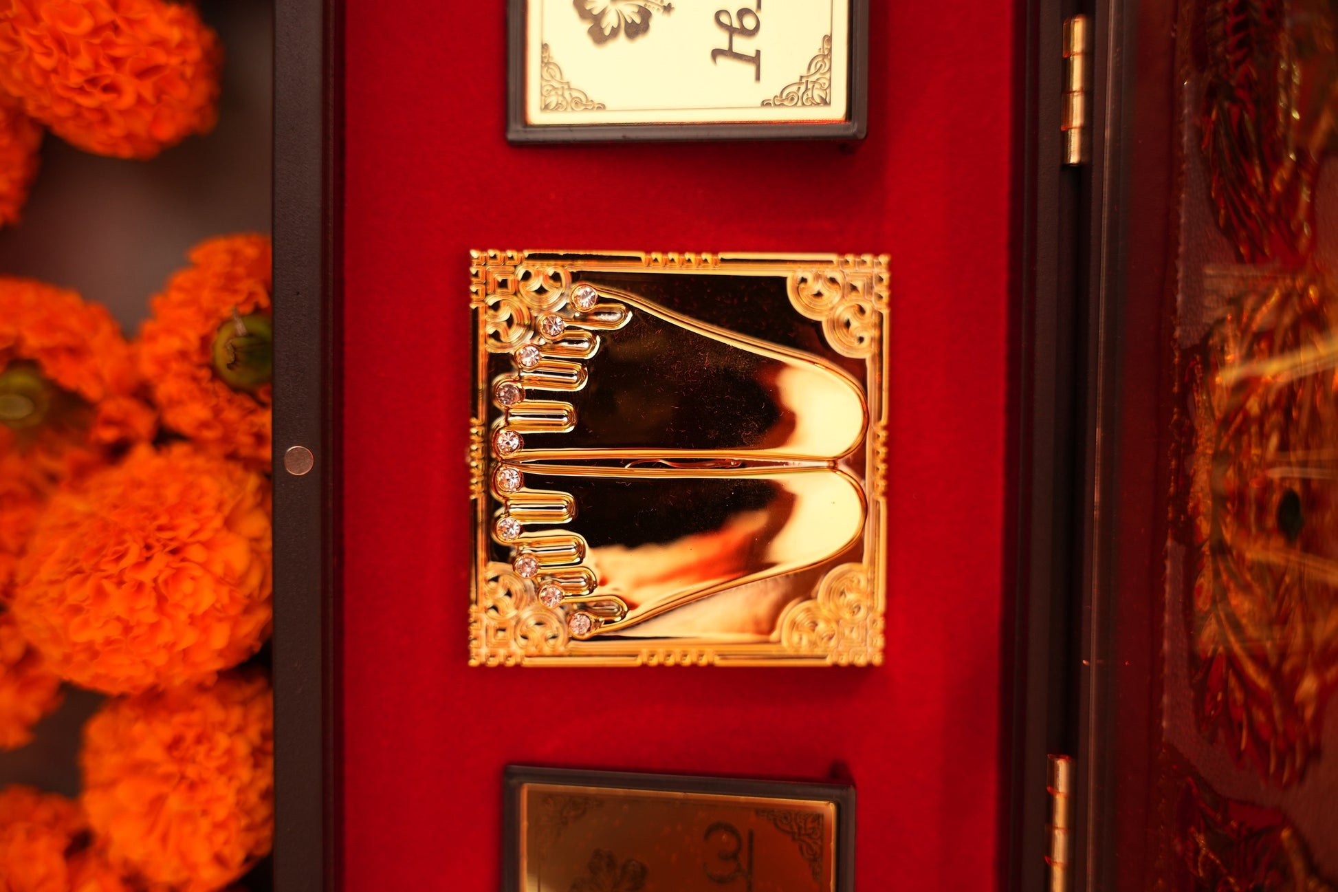 Shubh Labh Lakshmi Charan Chinh Box – Gold-Plated Symbol of Prosperity & Divine Blessings